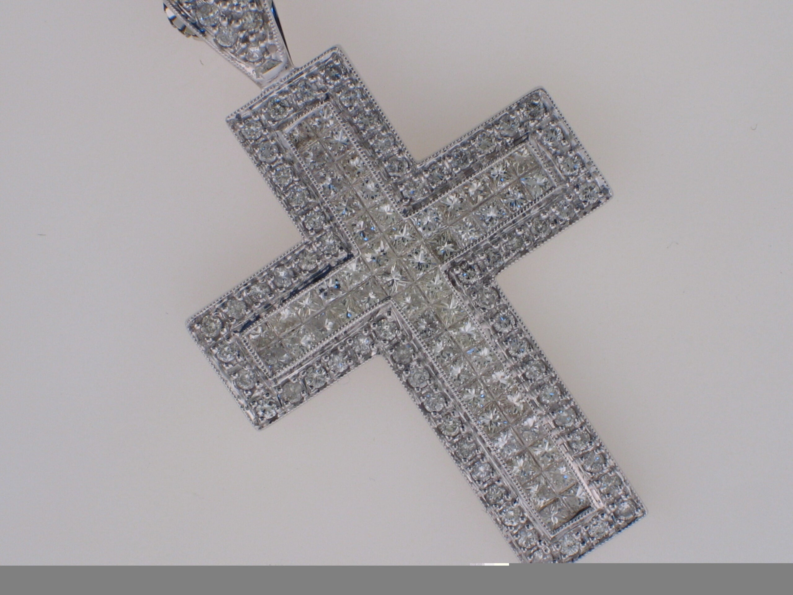 Cross Pendent — Bendor Jewelry, Los Angeles