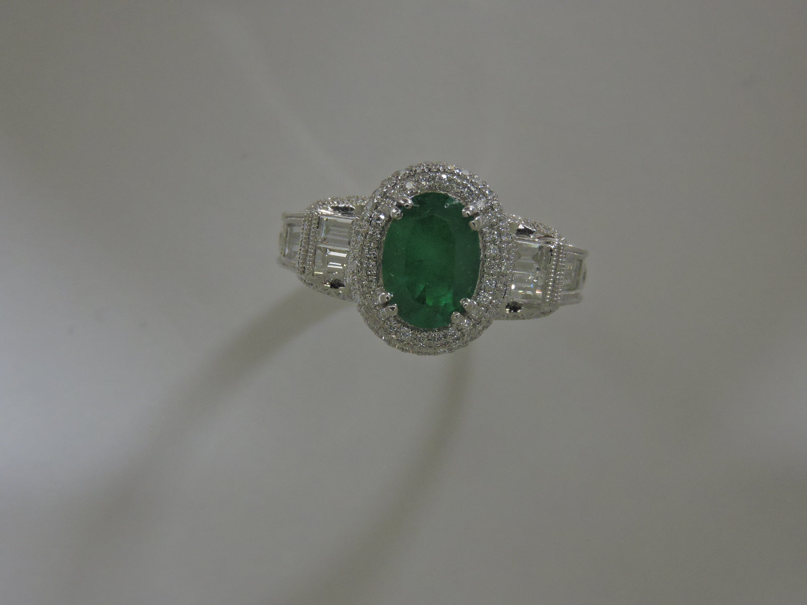 Ladie's Emerald Ring — Bendor Jewelry, Los Angeles